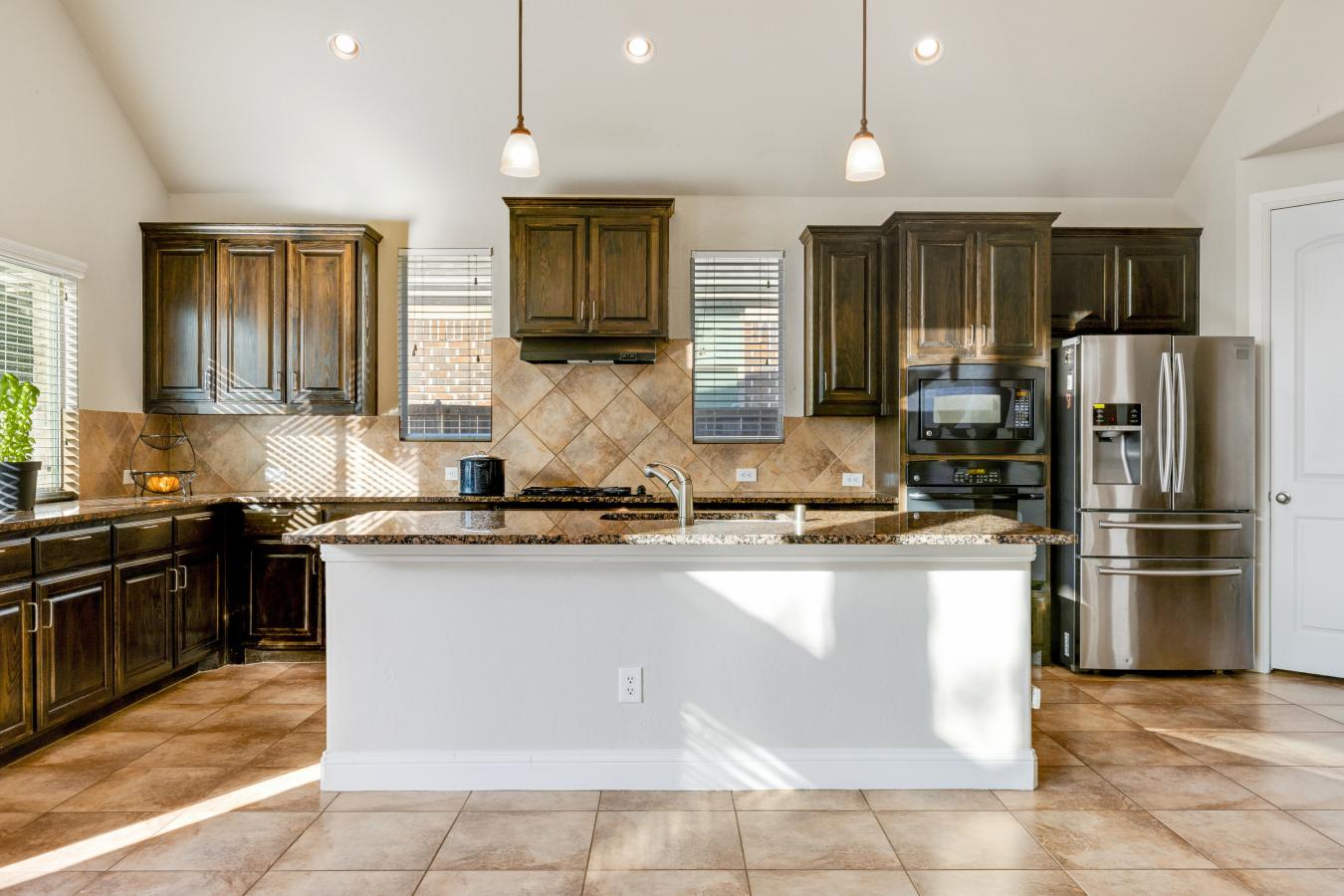 6724 S Fork Drive, North Richland Hills, TX, 76182, United States, 5 Bedrooms Bedrooms, ,4 BathroomsBathrooms,Residential,For Sale,6724 S Fork Drive,1177269