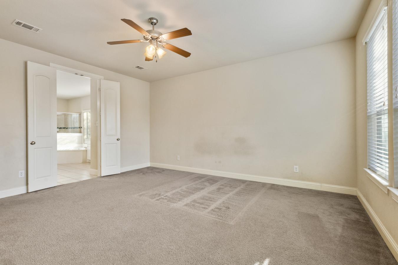 6724 S Fork Drive, North Richland Hills, TX, 76182, United States, 5 Bedrooms Bedrooms, ,4 BathroomsBathrooms,Residential,For Sale,6724 S Fork Drive,1177269