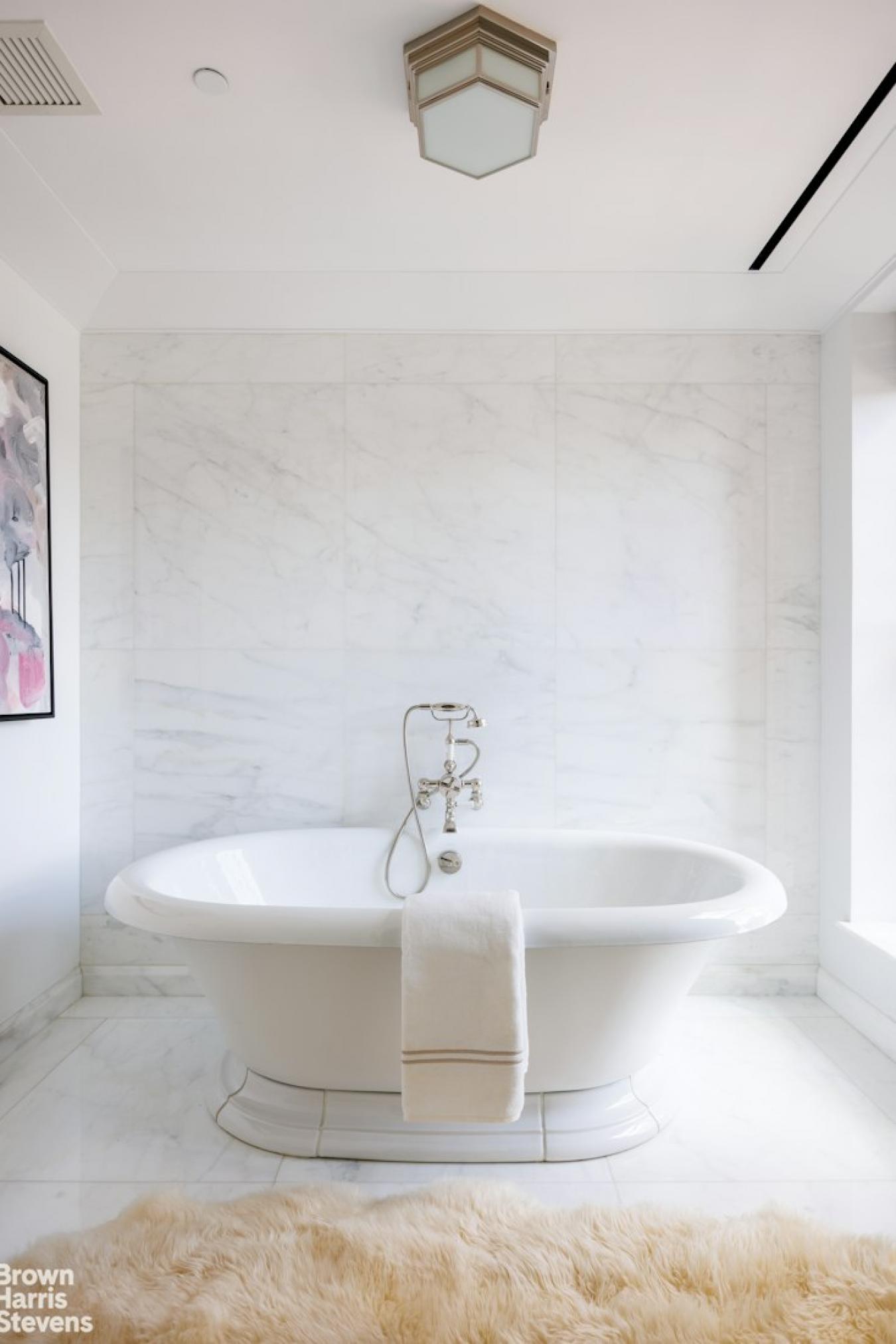 18 GRAMERCY PARK SOUTH, Gramercy Park, NY, 10003, United States, 4 Bedrooms Bedrooms, ,5 BathroomsBathrooms,Residential,For Sale,18 GRAMERCY PARK SOUTH,231212
