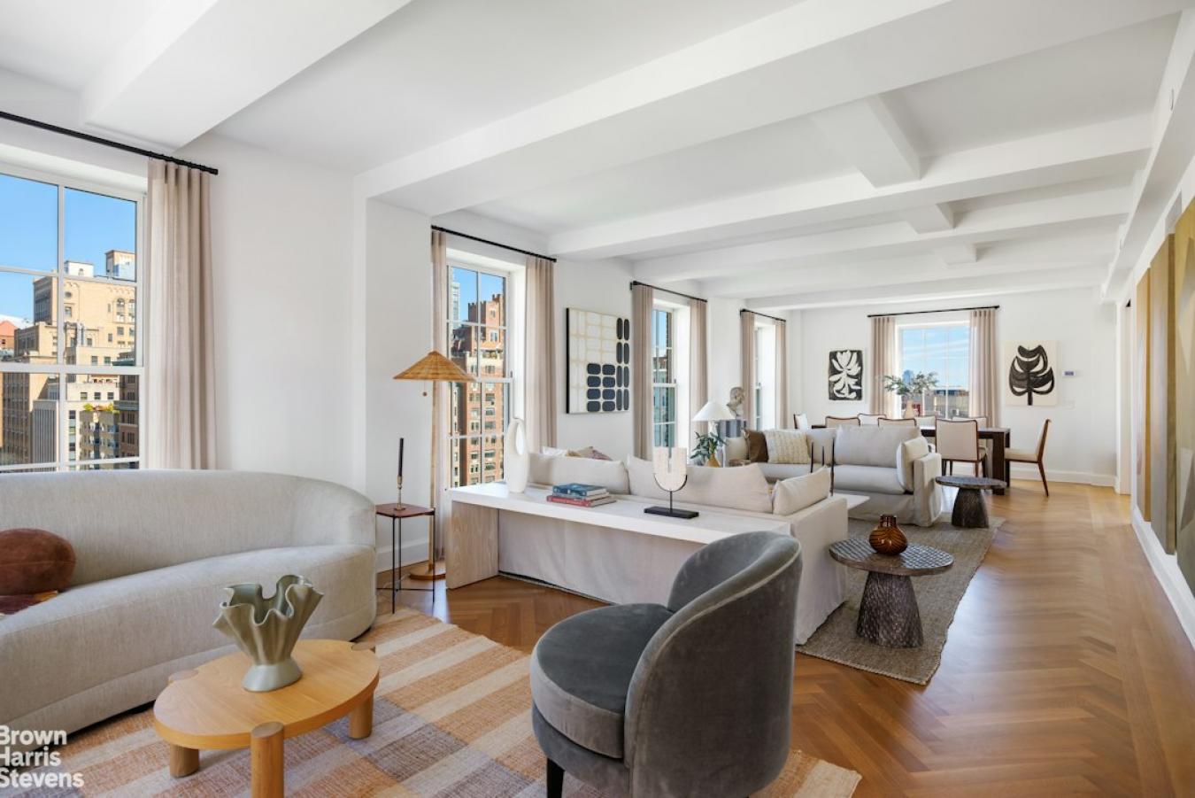 18 GRAMERCY PARK SOUTH, Gramercy Park, NY, 10003, United States, 4 Bedrooms Bedrooms, ,5 BathroomsBathrooms,Residential,For Sale,18 GRAMERCY PARK SOUTH,231212