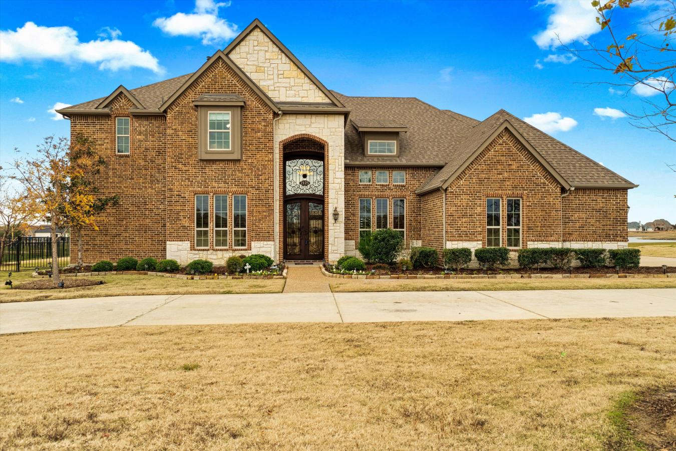 2125 Hodges Lake Drive, Heath, Texas, 75032, United States, 5 Bedrooms Bedrooms, ,5 BathroomsBathrooms,Residential,For Sale,2125 Hodges Lake Drive,1193077