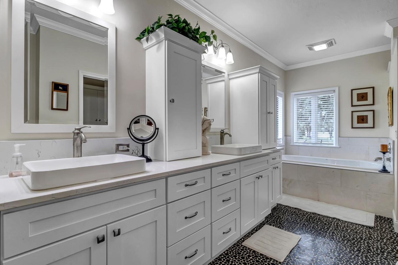 152 MARVIN JONES ROAD, Cresent City, Florida, 32112, United States, 5 Bedrooms Bedrooms, ,6 BathroomsBathrooms,Residential,For Sale,152 MARVIN JONES ROAD,1198398