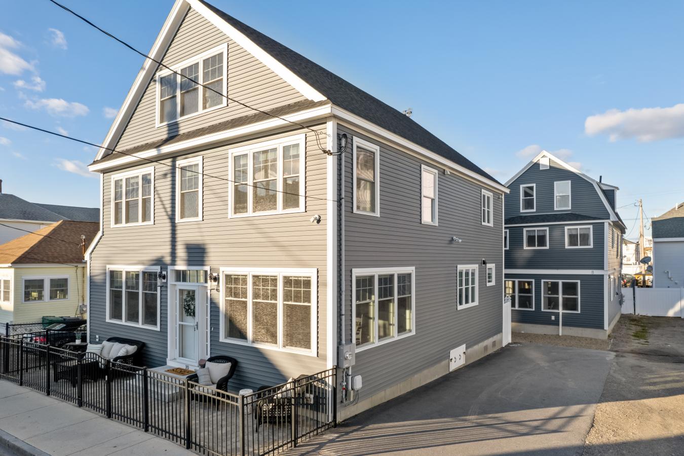 10 J St., Hampton, NH, 03842, United States, 13 Bedrooms Bedrooms, ,6 BathroomsBathrooms,Residential,For Sale,10 J St.,1202559