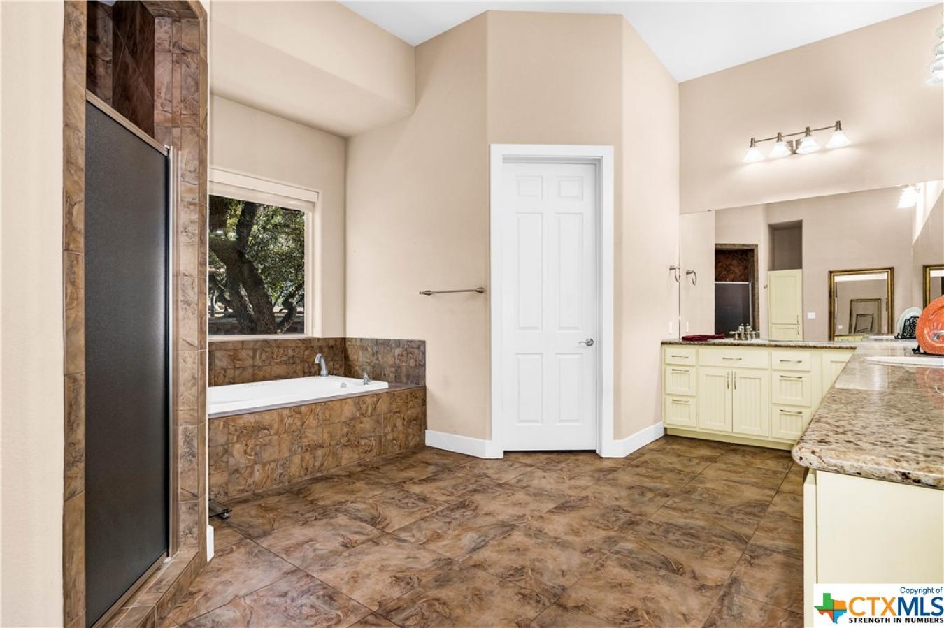 175 Scenic Ridge Drive, Spicewood, TX, 78669, United States, 3 Bedrooms Bedrooms, ,3 BathroomsBathrooms,Residential,For Sale,175 Scenic Ridge Drive,1201617