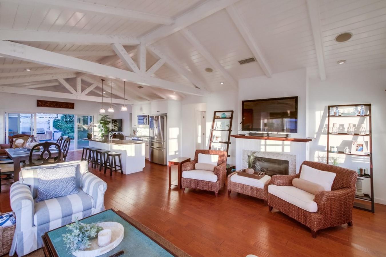 3335 Riviera drive, San Diego, CA, 92109, United States, 4 Bedrooms Bedrooms, ,3 BathroomsBathrooms,Residential,For Sale,3335 Riviera drive,1204287