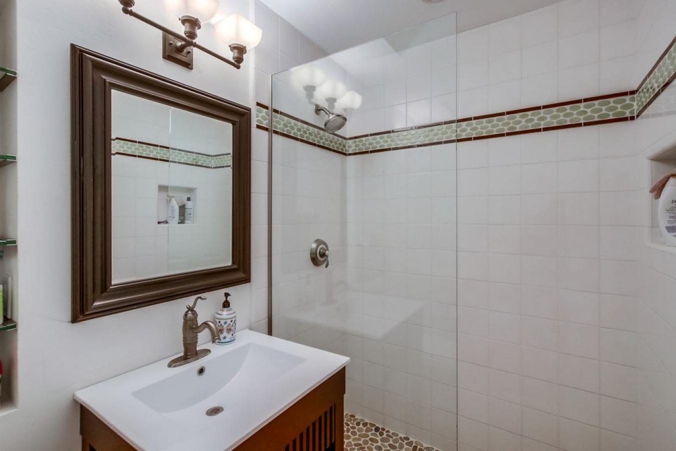 3335 Riviera drive, San Diego, CA, 92109, United States, 4 Bedrooms Bedrooms, ,3 BathroomsBathrooms,Residential,For Sale,3335 Riviera drive,1204287