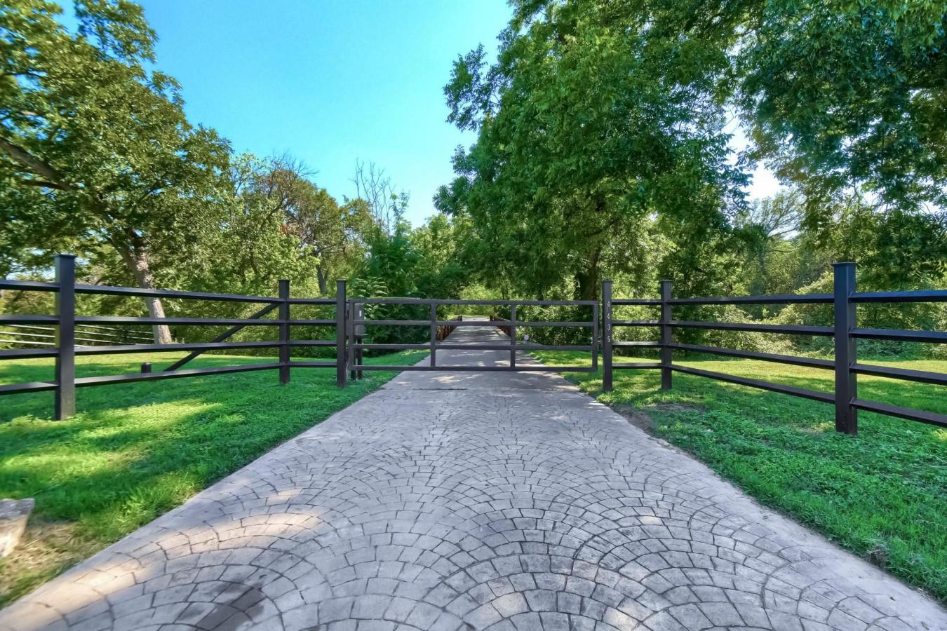 4435 CR 123, Round Rock, Texas, 78664, United States, 6 Bedrooms Bedrooms, ,6 BathroomsBathrooms,Residential,For Sale,4435 CR 123,1203516