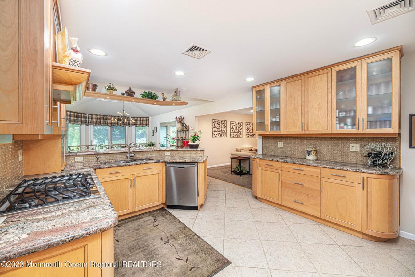 153 Jacksonville Road, Pequannock, New Jersey, 07440, United States, 5 Bedrooms Bedrooms, ,3 BathroomsBathrooms,Residential,For Sale,153 Jacksonville Road,1207165