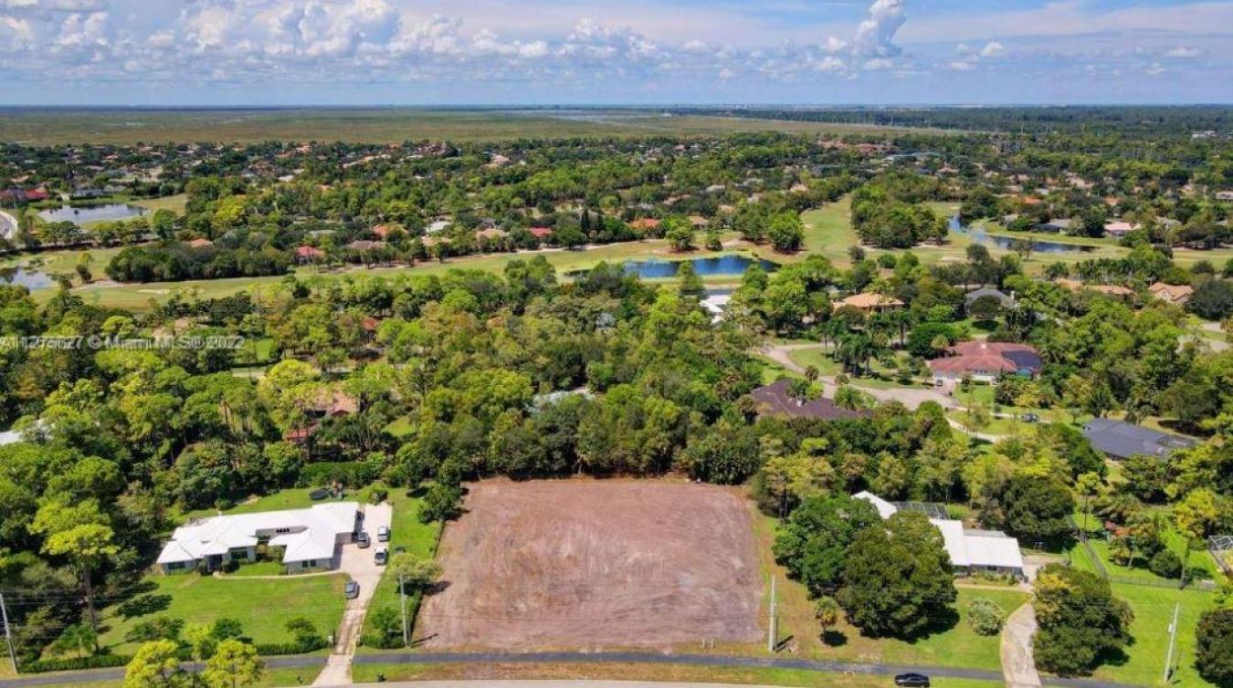 14817 Paddock Drive, Wellington, FL, 33414, United States, ,Residential,For Sale,14817 Paddock Drive,1207893