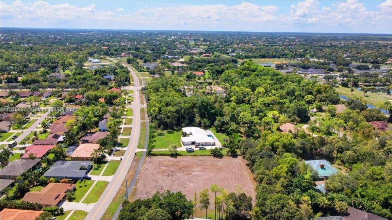 14817 Paddock Drive, Wellington, FL, 33414, United States, ,Residential,For Sale,14817 Paddock Drive,1207893