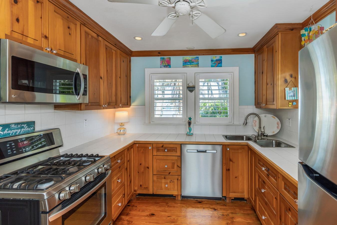 110 Devon Drive, Clearwater Beach, FL, 33767, United States, 3 Bedrooms Bedrooms, ,2 BathroomsBathrooms,Residential,For Sale,110 Devon Drive,1217458