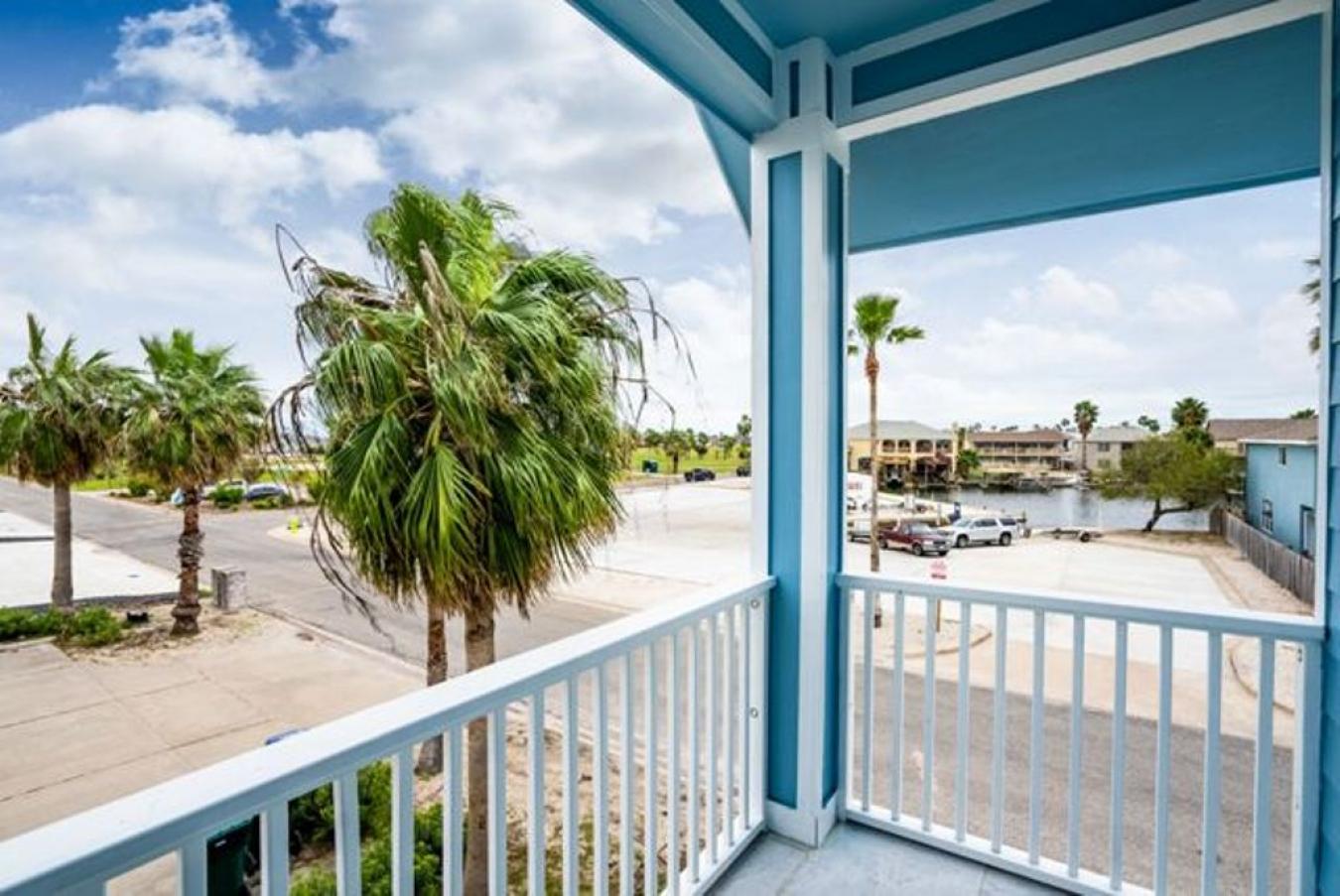 PRE-SELLING NOW 1-12 Homes Available , Zoned Short-Term Rental , Boat – image 2