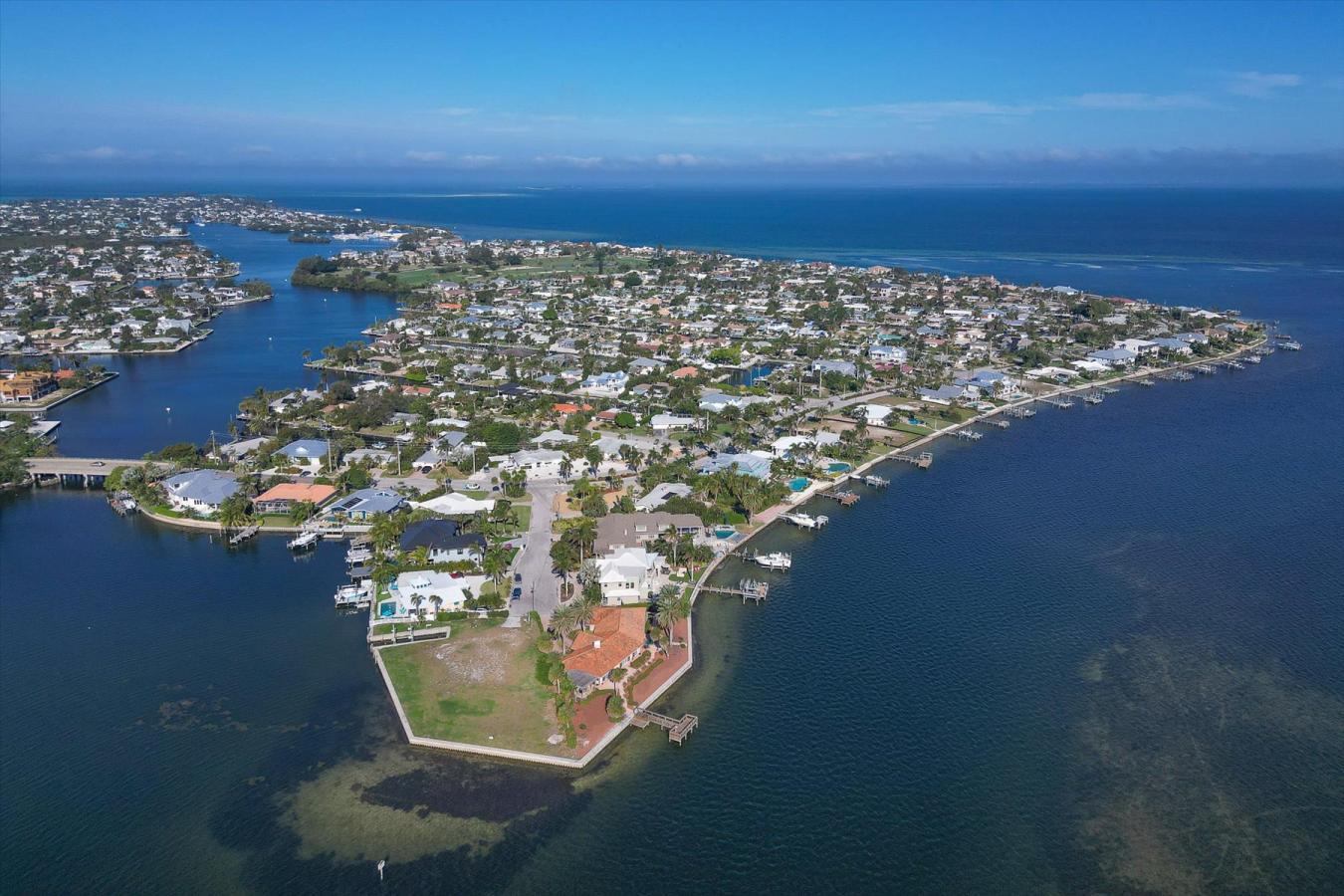 620 Key Royale Drive, Holmes Beach, FL, 34217, United States, 4 Bedrooms Bedrooms, ,5 BathroomsBathrooms,Residential,For Sale,620 Key Royale Drive,1219010