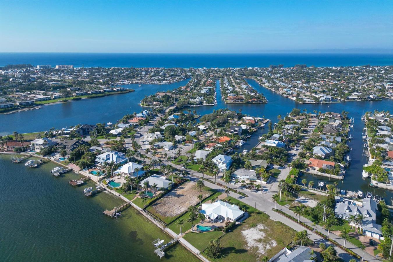 620 Key Royale Drive, Holmes Beach, FL, 34217, United States, 4 Bedrooms Bedrooms, ,5 BathroomsBathrooms,Residential,For Sale,620 Key Royale Drive,1219010
