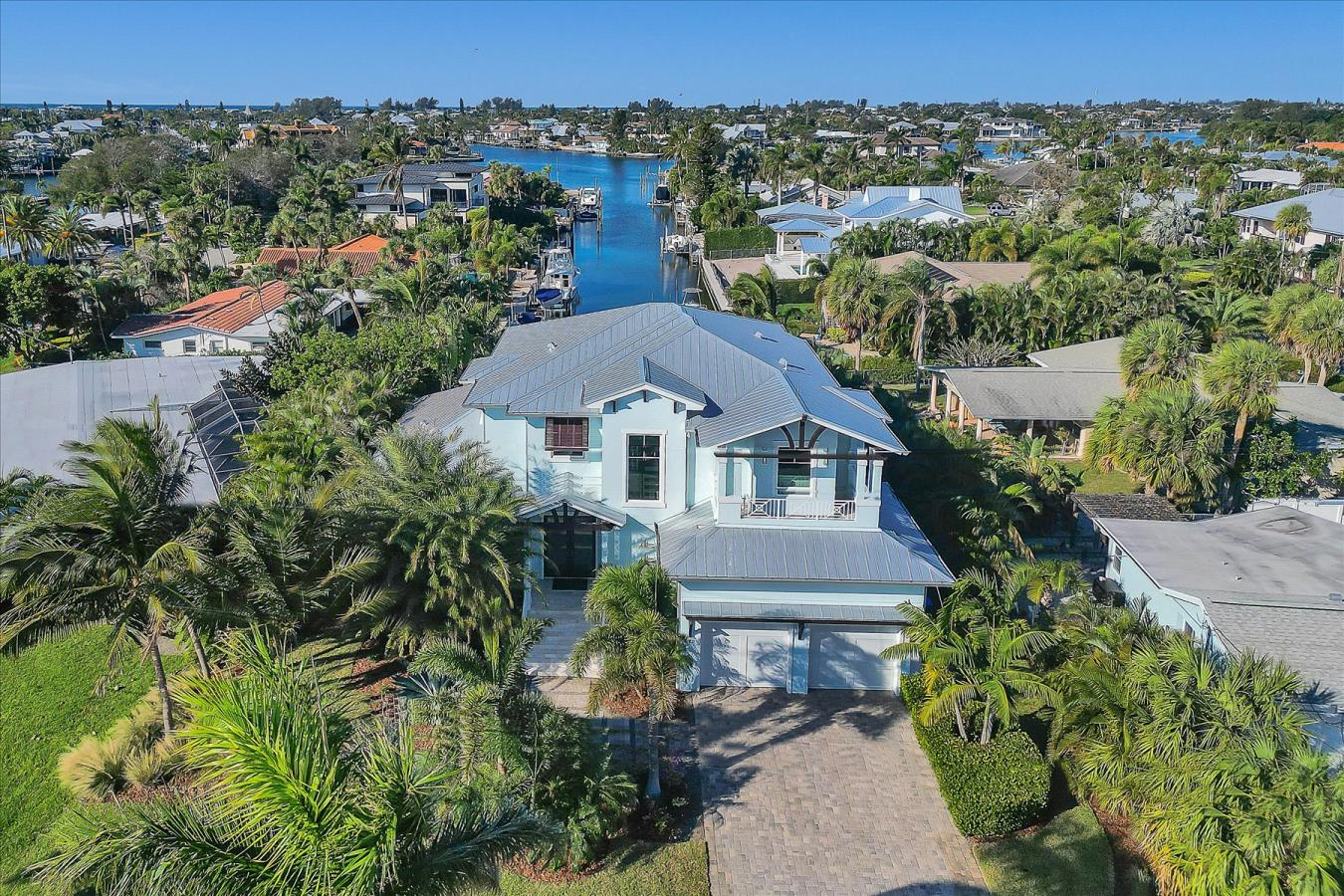 620 Key Royale Drive, Holmes Beach, FL, 34217, United States, 4 Bedrooms Bedrooms, ,5 BathroomsBathrooms,Residential,For Sale,620 Key Royale Drive,1219010