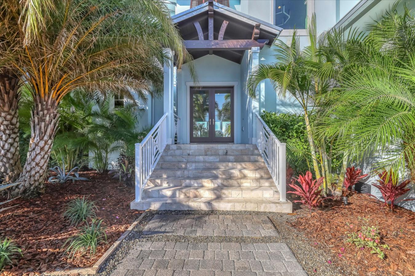 620 Key Royale Drive, Holmes Beach, FL, 34217, United States, 4 Bedrooms Bedrooms, ,5 BathroomsBathrooms,Residential,For Sale,620 Key Royale Drive,1219010