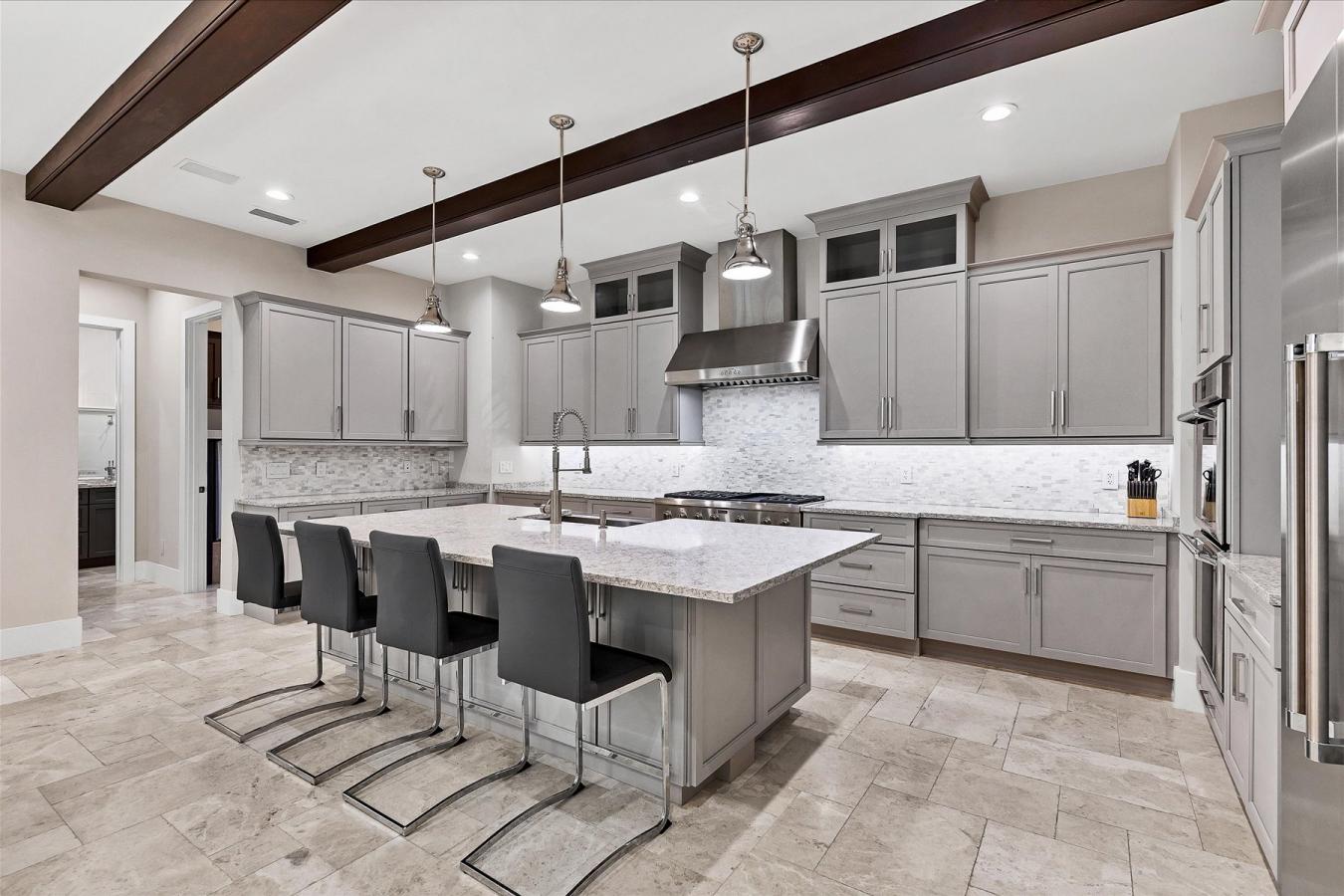 620 Key Royale Drive, Holmes Beach, FL, 34217, United States, 4 Bedrooms Bedrooms, ,5 BathroomsBathrooms,Residential,For Sale,620 Key Royale Drive,1219010