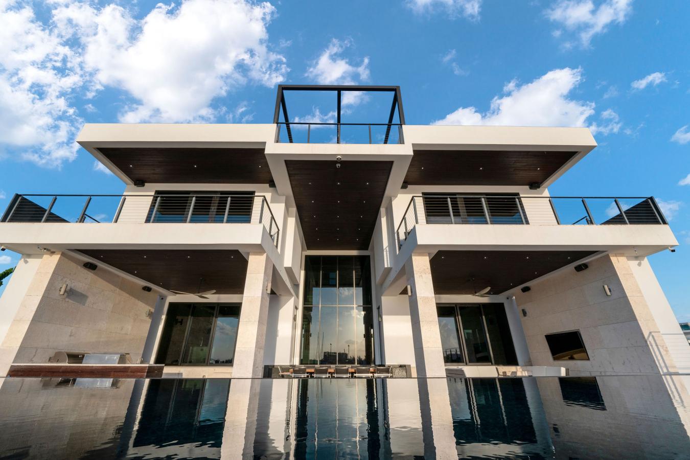 72 Lalique Peninsula Quay, George Town, Grand Cayman, Cayman Islands, 7 Bedrooms Bedrooms, ,6 BathroomsBathrooms,Residential,For Sale,72 Lalique Peninsula Quay,1217183