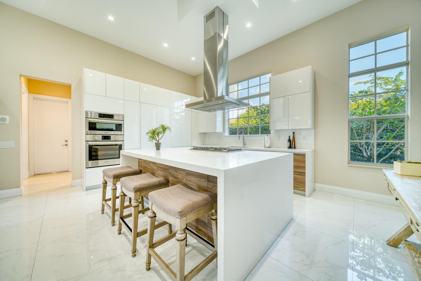 200 NE 3rd Avenue, Boca Raton, FL, 33432, United States, 5 Bedrooms Bedrooms, ,6 BathroomsBathrooms,Residential,For Sale,200 NE 3rd Avenue,1217178