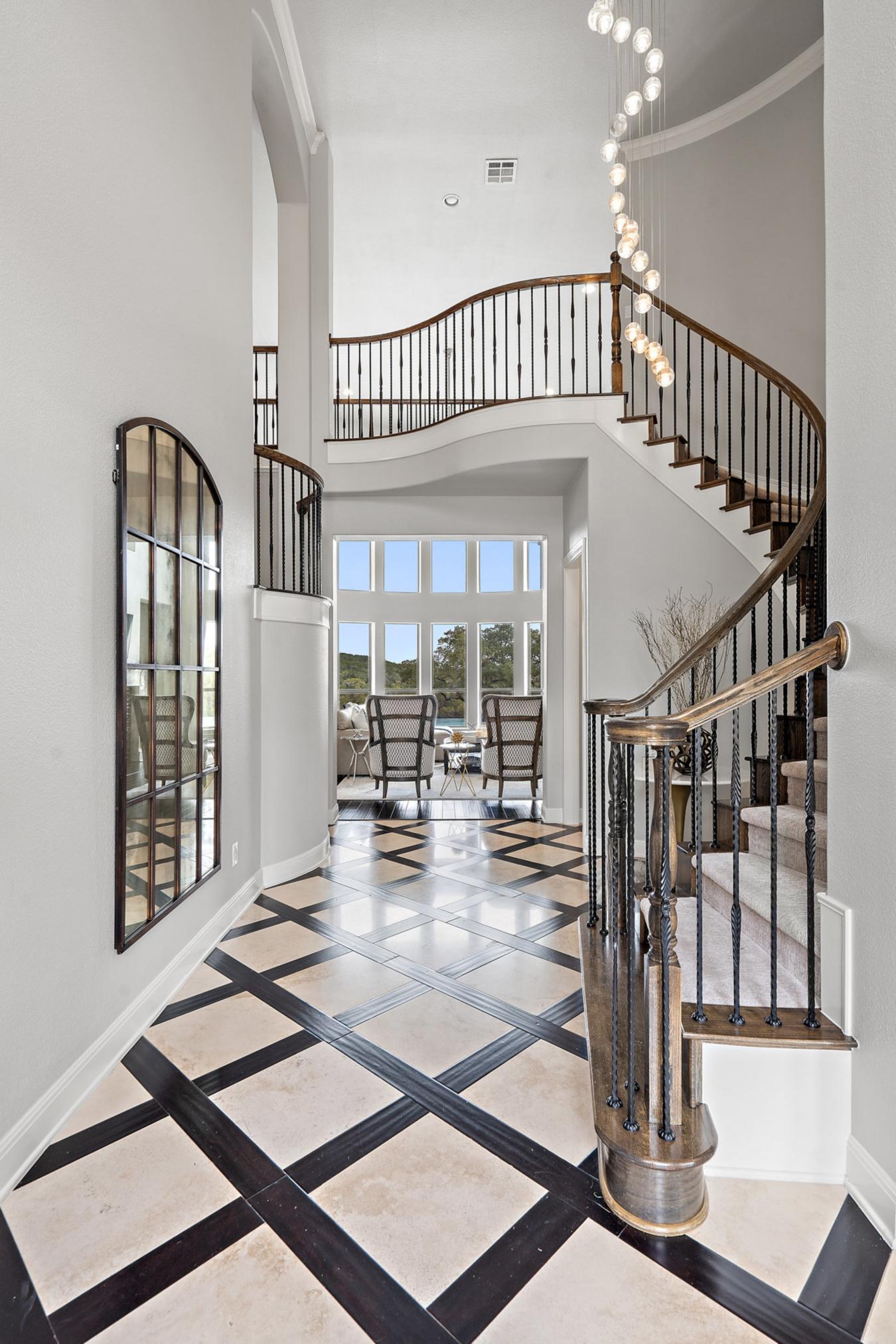 11507 Shoreview Overlook, Austin, TX, 78732, United States, 5 Bedrooms Bedrooms, ,4 BathroomsBathrooms,Residential,For Sale,11507 Shoreview Overlook,1220573