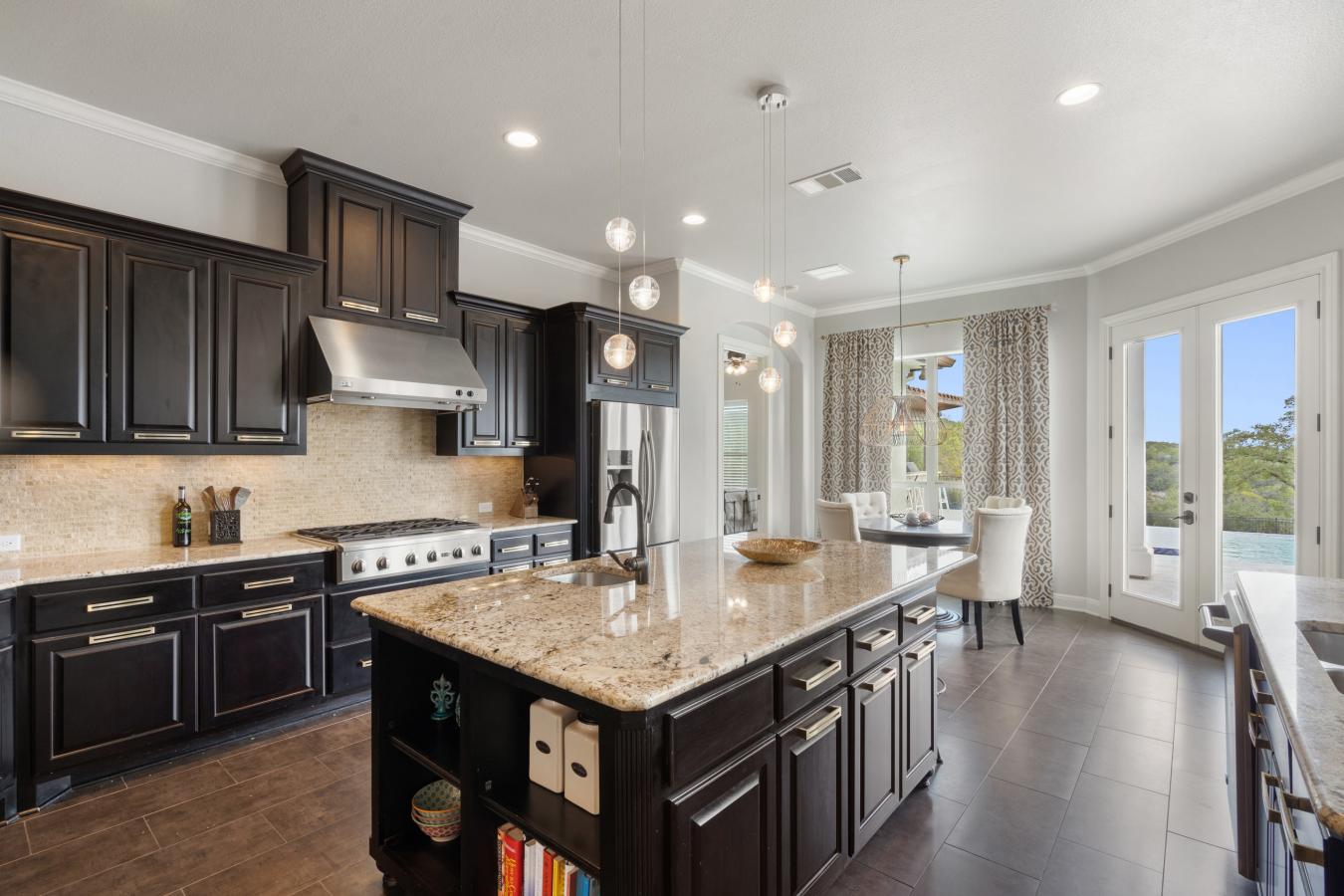 11507 Shoreview Overlook, Austin, TX, 78732, United States, 5 Bedrooms Bedrooms, ,4 BathroomsBathrooms,Residential,For Sale,11507 Shoreview Overlook,1220573