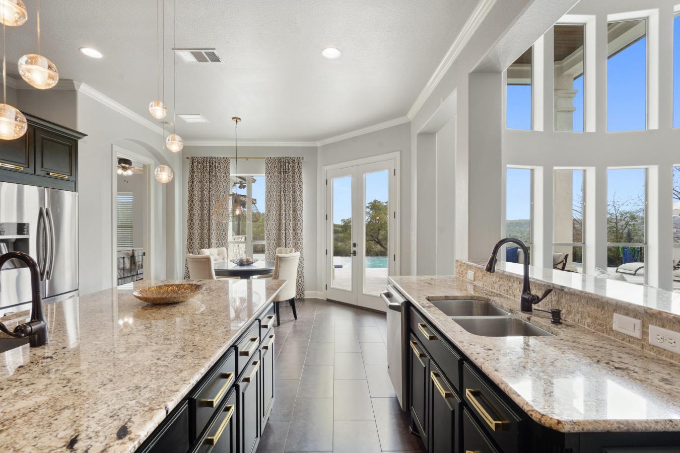 11507 Shoreview Overlook, Austin, TX, 78732, United States, 5 Bedrooms Bedrooms, ,4 BathroomsBathrooms,Residential,For Sale,11507 Shoreview Overlook,1220573