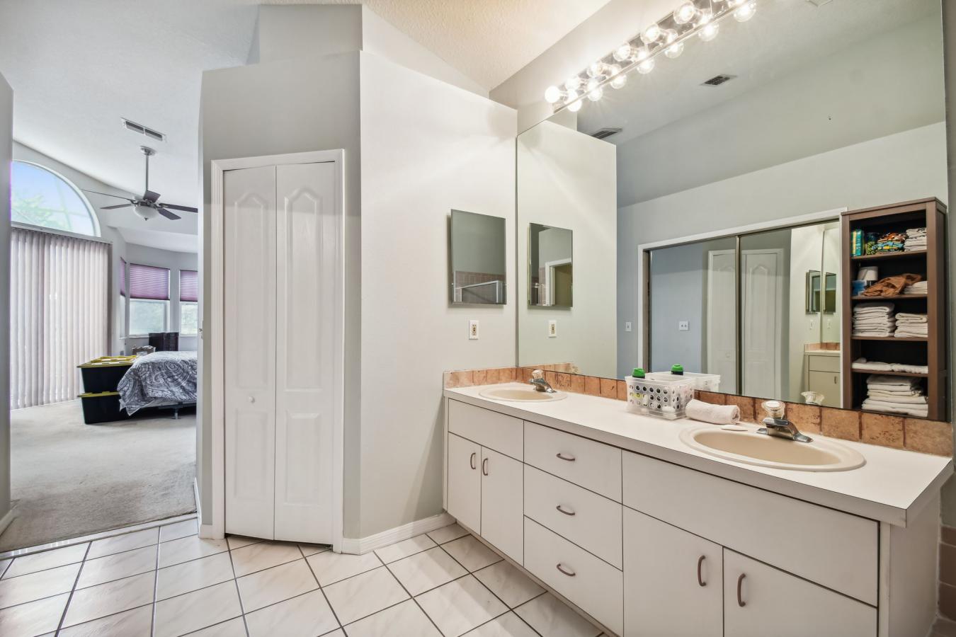 8424 Ridgebrook Circle, Odessa, FL, 33556, United States, 4 Bedrooms Bedrooms, ,3 BathroomsBathrooms,Residential,For Sale,8424 Ridgebrook Circle,1220559