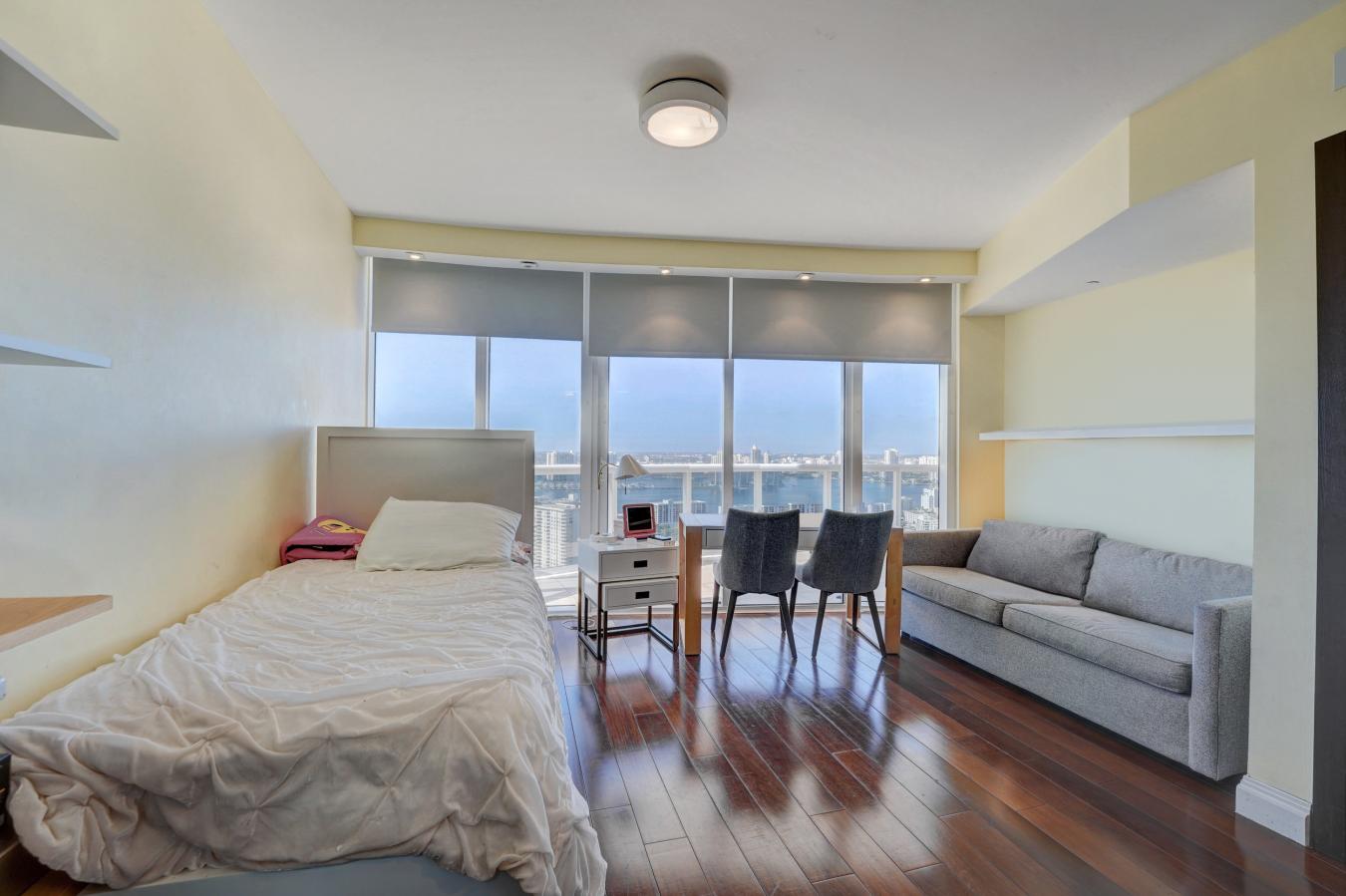 17201 Collins Avenue, Sunny Isles Beach, FL, 33160, United States, 4 Bedrooms Bedrooms, ,3 BathroomsBathrooms,Residential,For Sale,17201 Collins Avenue,1222442