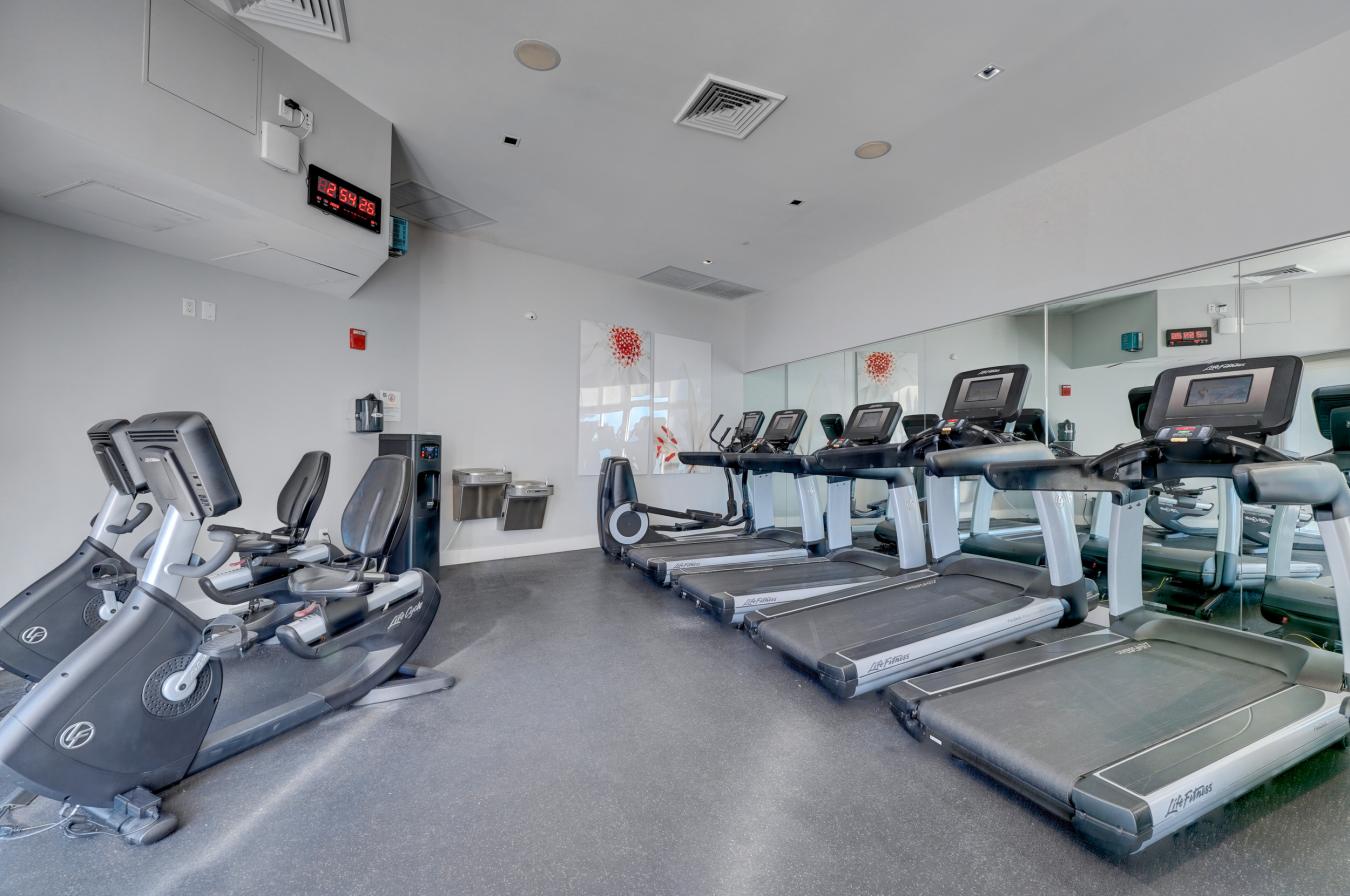 17201 Collins Avenue, Sunny Isles Beach, FL, 33160, United States, 4 Bedrooms Bedrooms, ,3 BathroomsBathrooms,Residential,For Sale,17201 Collins Avenue,1222442