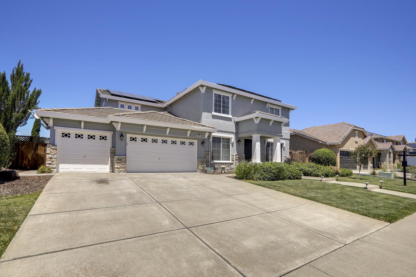 556 Ruby Drive, Vacaville, CA, 95687, United States, 5 Bedrooms Bedrooms, ,3 BathroomsBathrooms,Residential,For Sale,556 Ruby Drive,1226291