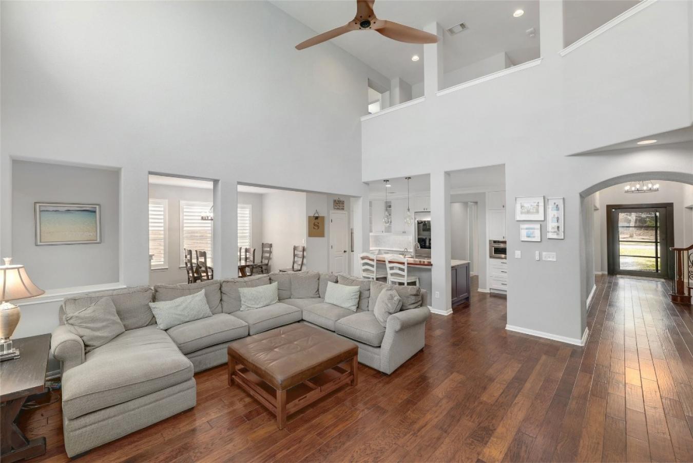 49382 12917 Bright Sky Overlook, Austin, TX, 78732, United States, 5 Bedrooms Bedrooms, ,4 BathroomsBathrooms,Residential,For Sale,12917 Bright Sky Overlook,1227452
