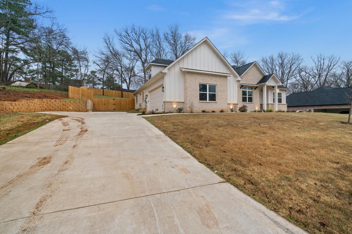 1408 Centennial Parkway, Tyler, Texas, 75703, United States, 4 Bedrooms Bedrooms, ,2 BathroomsBathrooms,Residential,For Sale,1408 Centennial Parkway,1227423