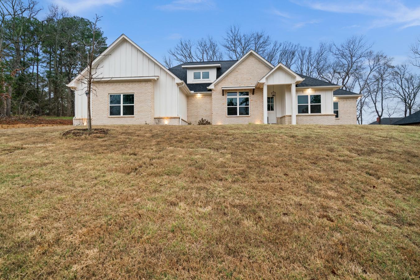 1408 Centennial Parkway, Tyler, Texas, 75703, United States, 4 Bedrooms Bedrooms, ,2 BathroomsBathrooms,Residential,For Sale,1408 Centennial Parkway,1227423