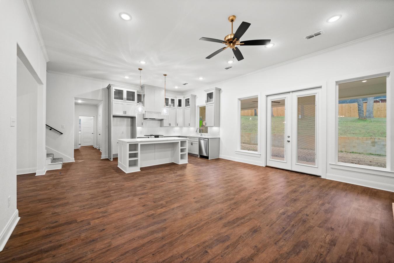 1408 Centennial Parkway, Tyler, Texas, 75703, United States, 4 Bedrooms Bedrooms, ,2 BathroomsBathrooms,Residential,For Sale,1408 Centennial Parkway,1227423