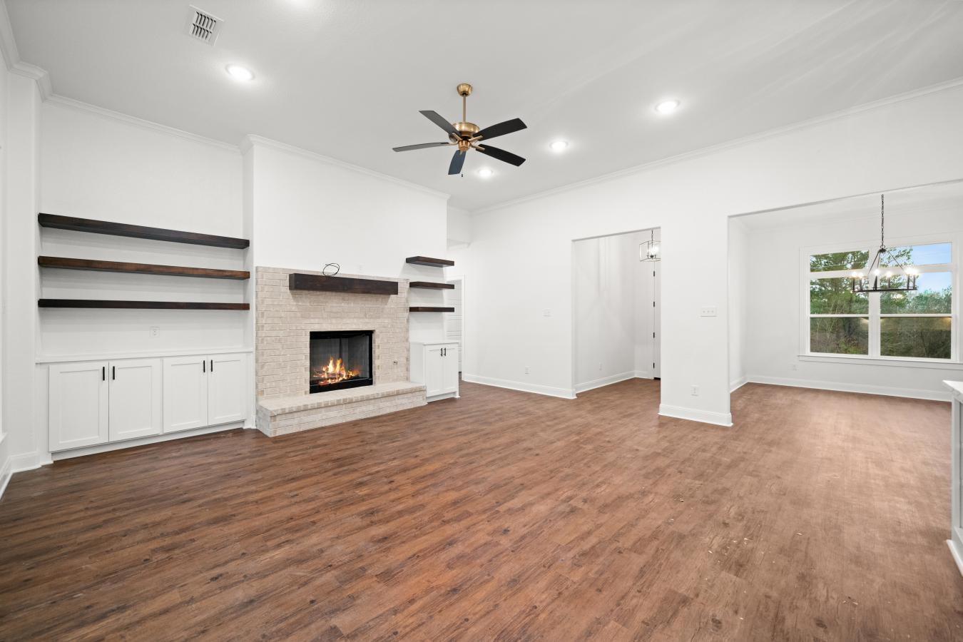 1408 Centennial Parkway, Tyler, Texas, 75703, United States, 4 Bedrooms Bedrooms, ,2 BathroomsBathrooms,Residential,For Sale,1408 Centennial Parkway,1227423