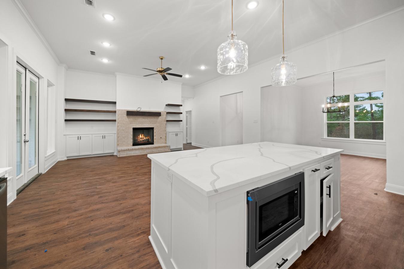 1408 Centennial Parkway, Tyler, Texas, 75703, United States, 4 Bedrooms Bedrooms, ,2 BathroomsBathrooms,Residential,For Sale,1408 Centennial Parkway,1227423