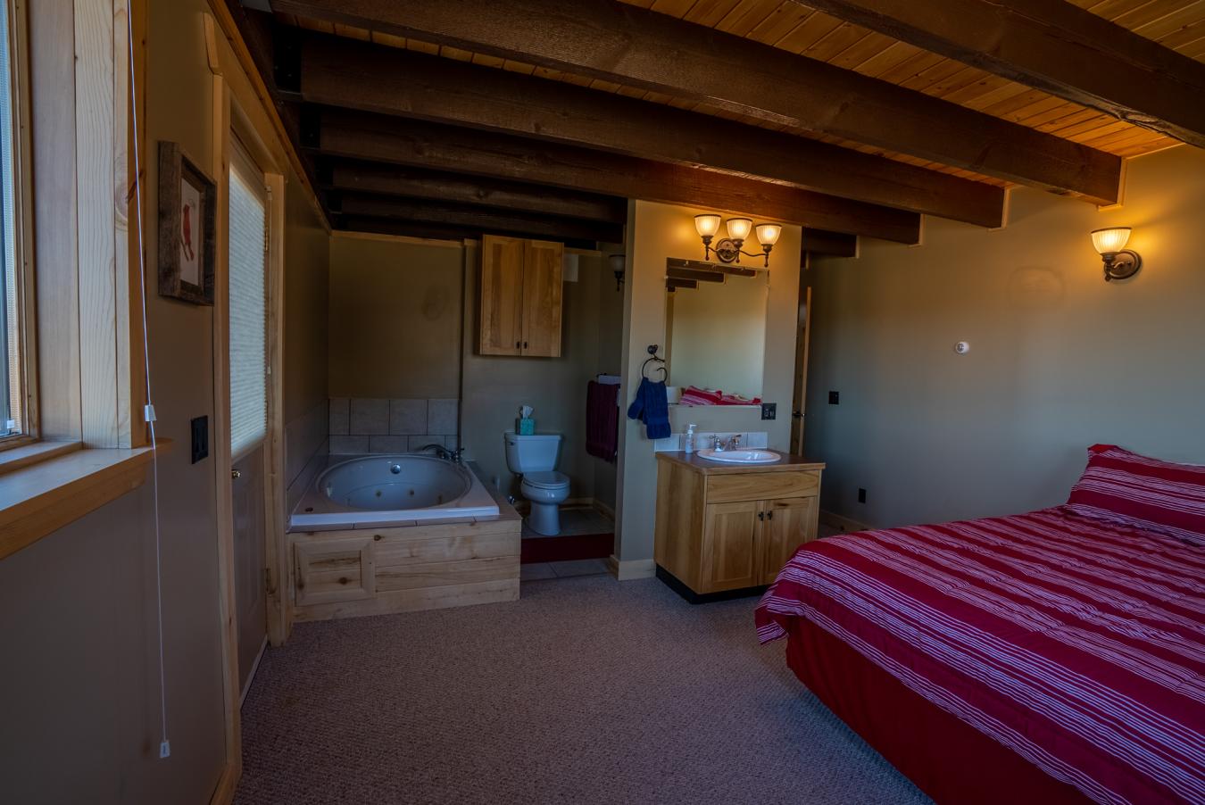 37520 COUNTY RD E39, Del Norte, CO, 81132, United States, 6 Bedrooms Bedrooms, ,3 BathroomsBathrooms,Residential,For Sale,37520 COUNTY RD E39,1231127