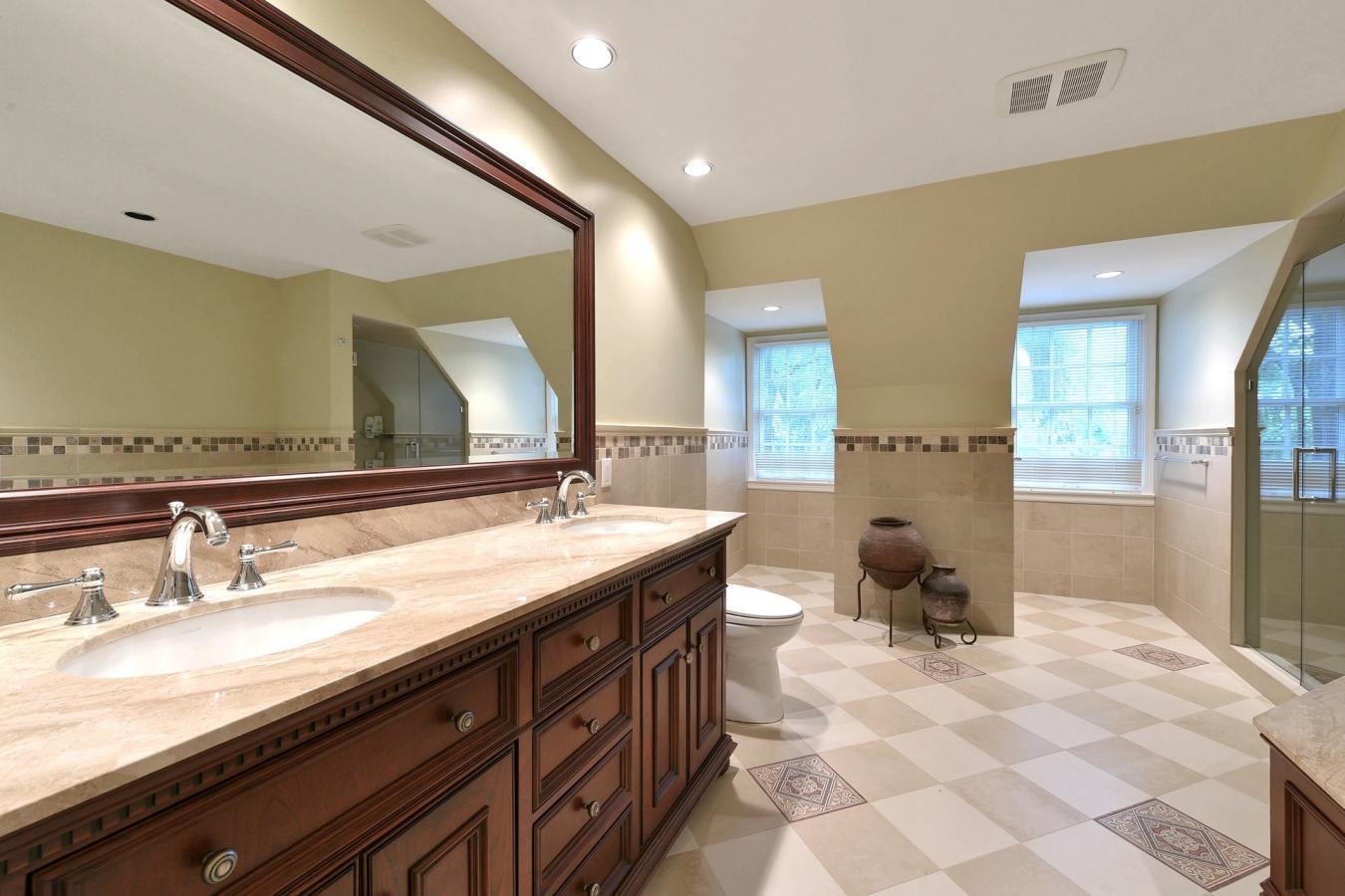 111 Tekening Drive, Tenafly, NJ, 07670, United States, 6 Bedrooms Bedrooms, ,6 BathroomsBathrooms,Residential,For Sale,111 Tekening Drive,1232205