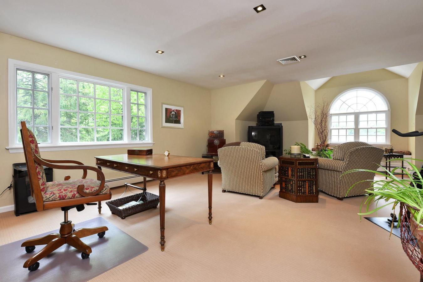 111 Tekening Drive, Tenafly, NJ, 07670, United States, 6 Bedrooms Bedrooms, ,6 BathroomsBathrooms,Residential,For Sale,111 Tekening Drive,1232205