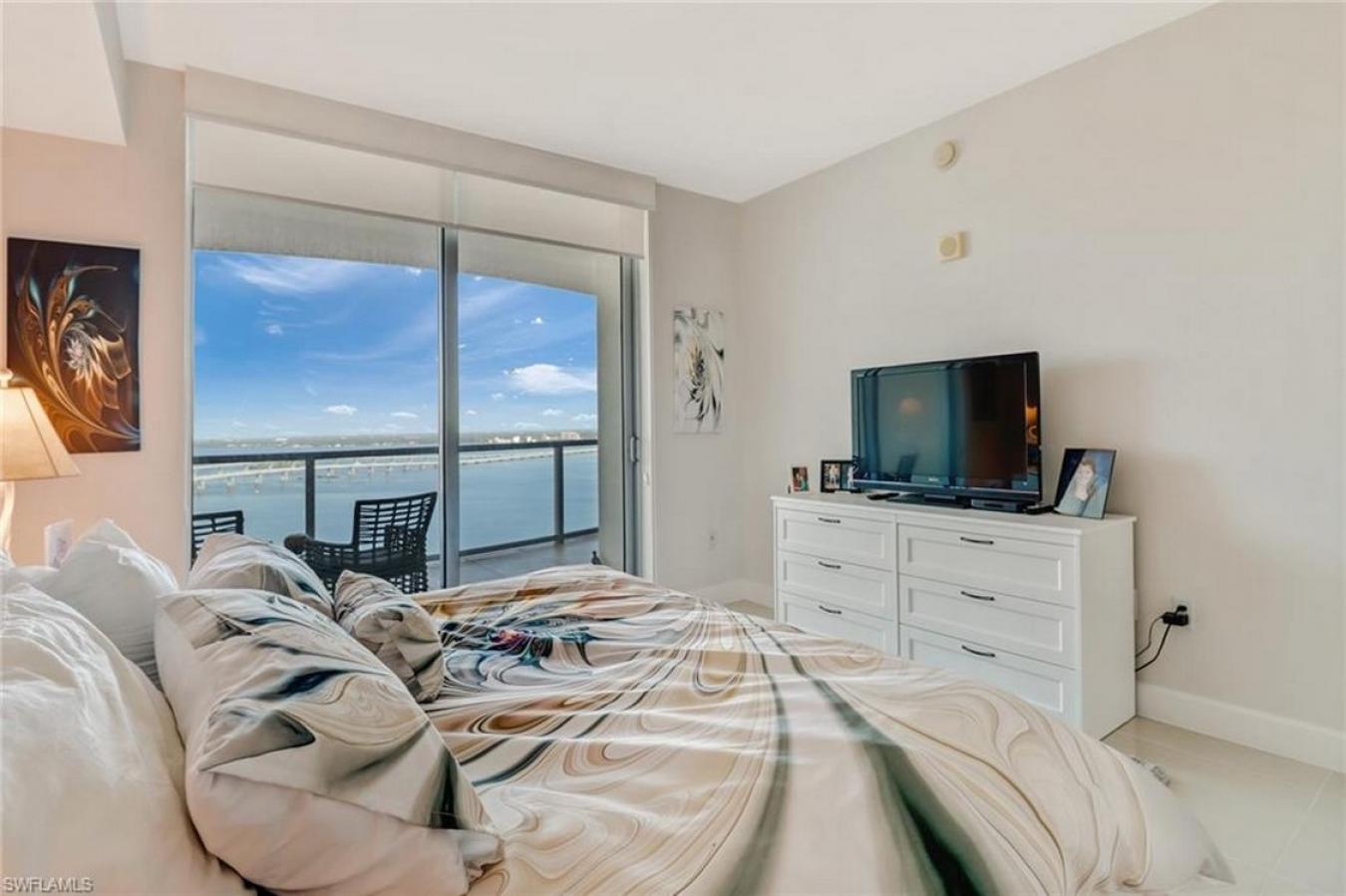 3000 Oasis Grand Blvd APT 2602, Fort Myers, FL, 33916, United States, 2 Bedrooms Bedrooms, ,2 BathroomsBathrooms,Residential,For Sale,3000 Oasis Grand Blvd APT 2602,223000167