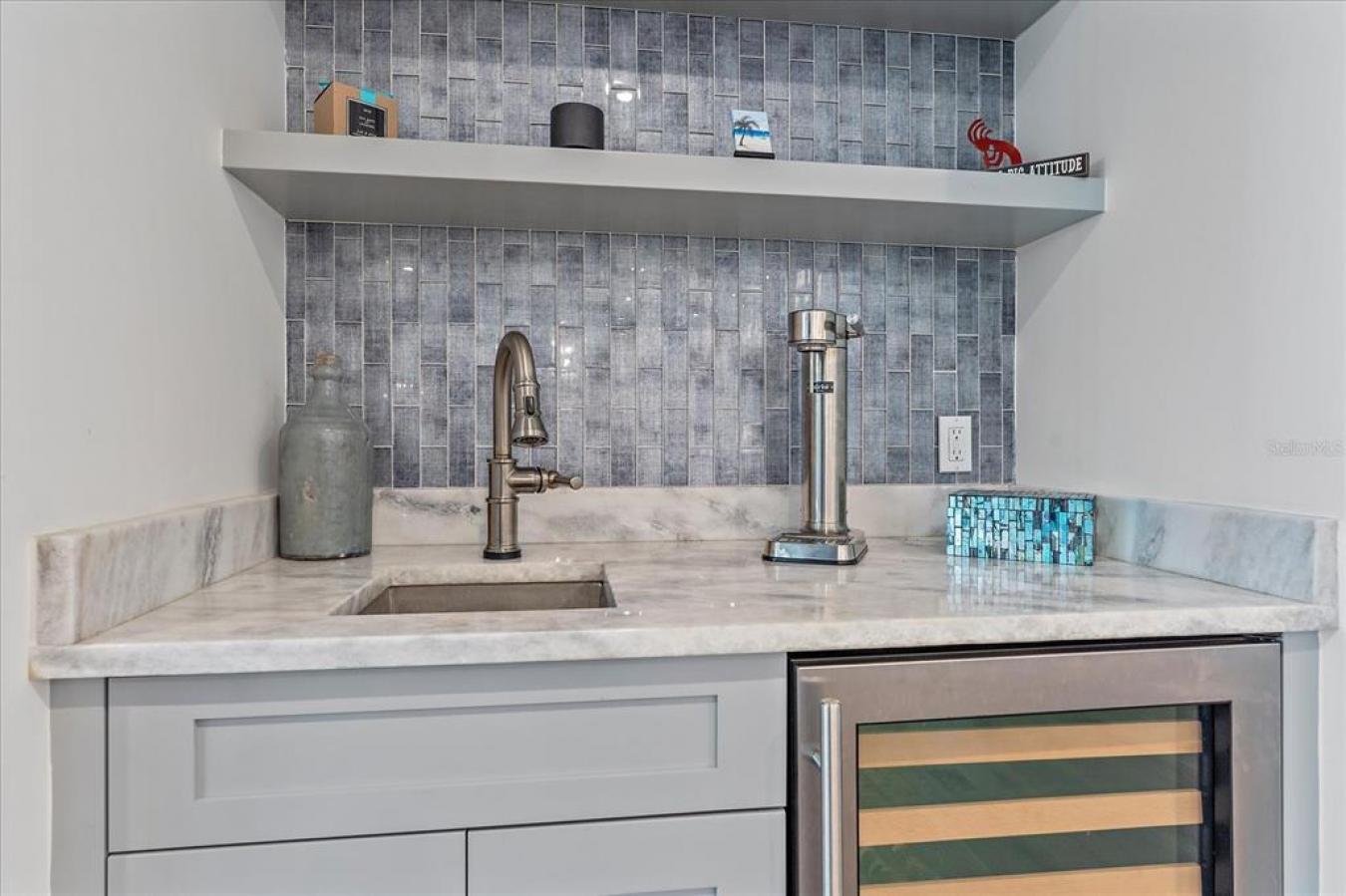 8201 MIDNIGHT PASS ROAD, SARASOTA, FL, 34242, United States, 4 Bedrooms Bedrooms, ,3 BathroomsBathrooms,Residential,For Sale,8201 MIDNIGHT PASS ROAD,1249321