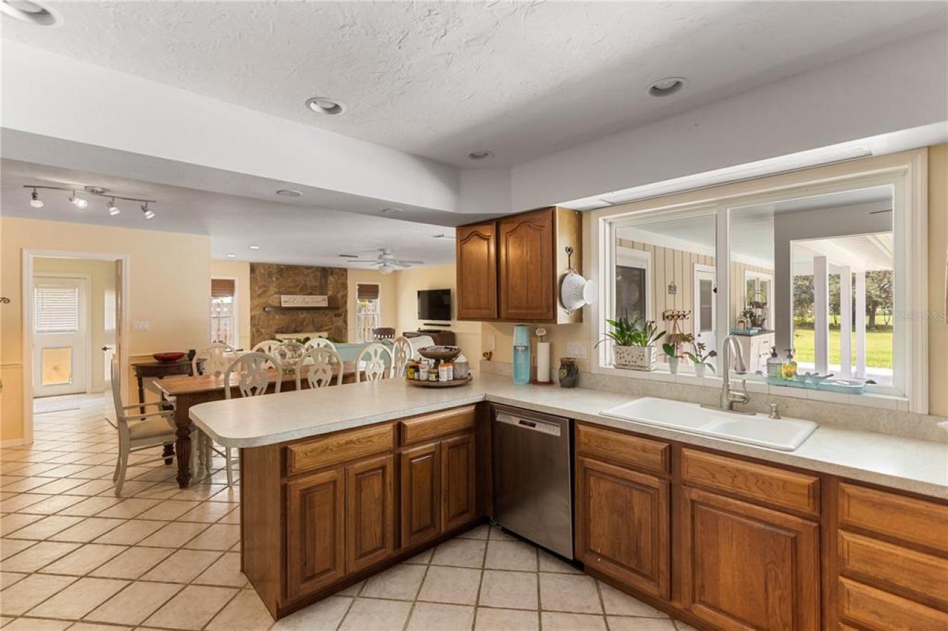 5915 BROWN LANE, SARASOTA, Florida, 34232, United States, 3 Bedrooms Bedrooms, ,2 BathroomsBathrooms,Residential,For Sale,5915 BROWN LANE,1249320