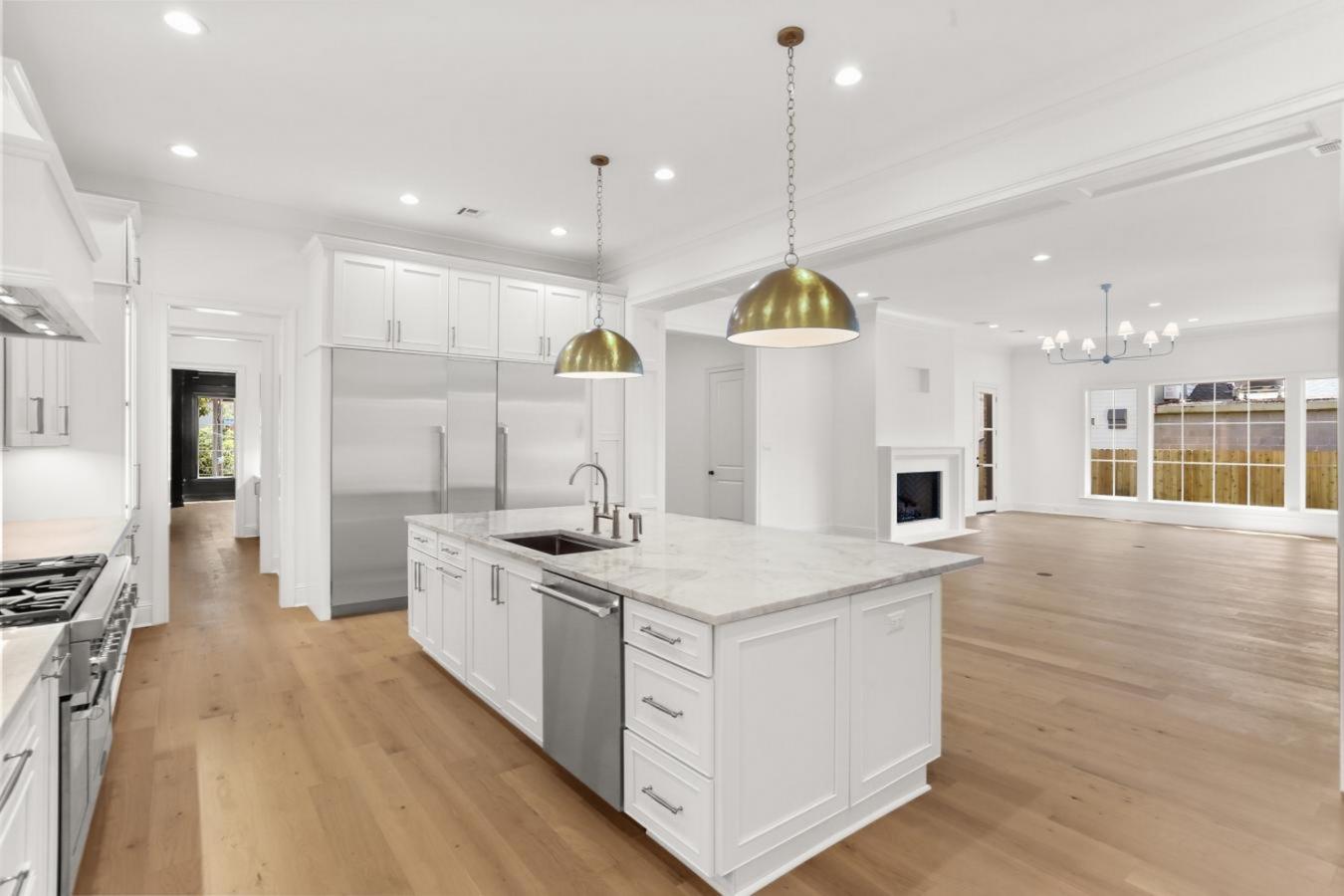 200 Bellaire Drive, New Orleans, LA, 70124, United States, 6 Bedrooms Bedrooms, ,5 BathroomsBathrooms,Residential,For Sale,200 Bellaire Drive,1252042
