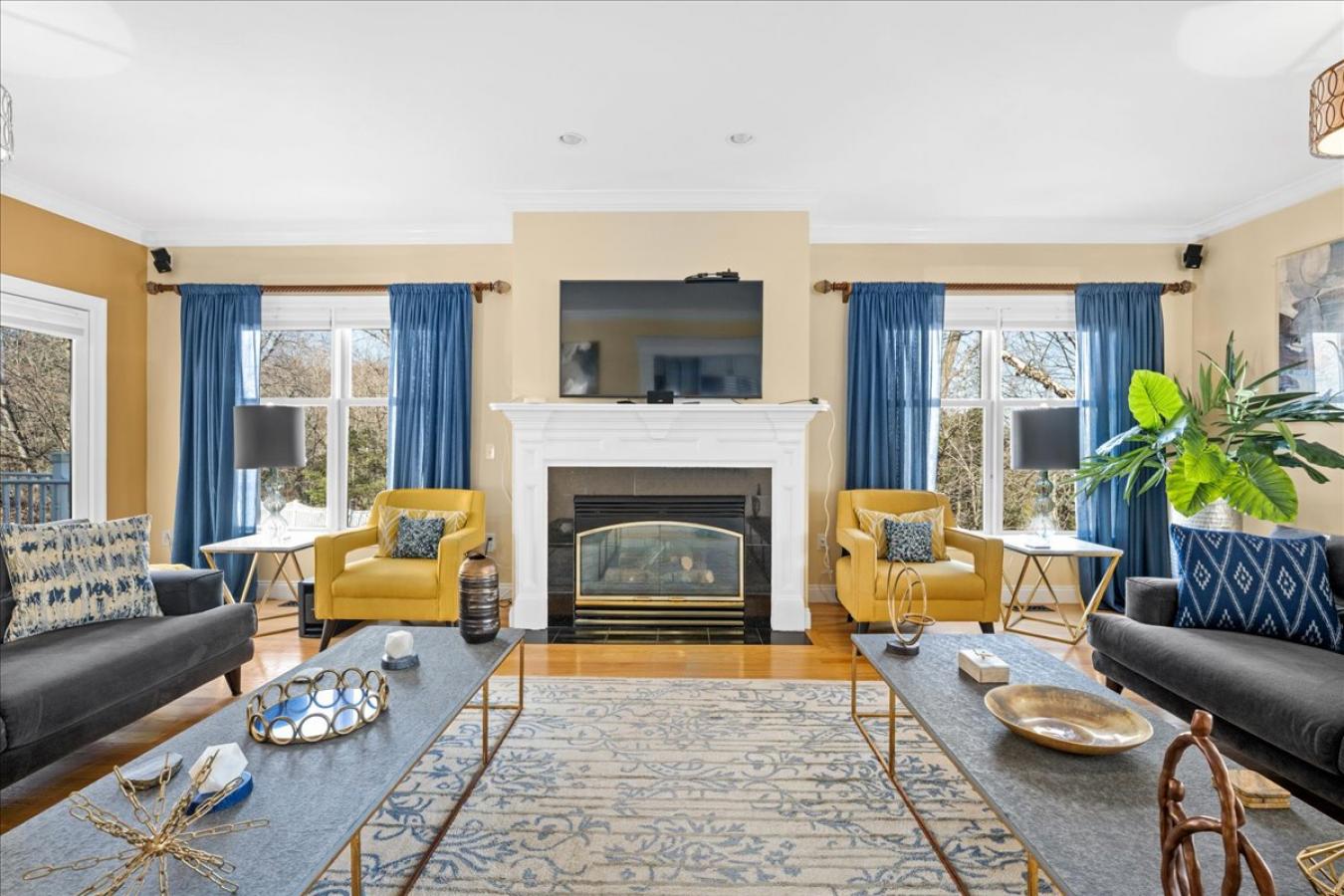 9 Park Grove Lane, Shrewsbury, Massachusetts, 01545, United States, 5 Bedrooms Bedrooms, ,5 BathroomsBathrooms,Residential,For Sale,9 Park Grove Lane,1253335