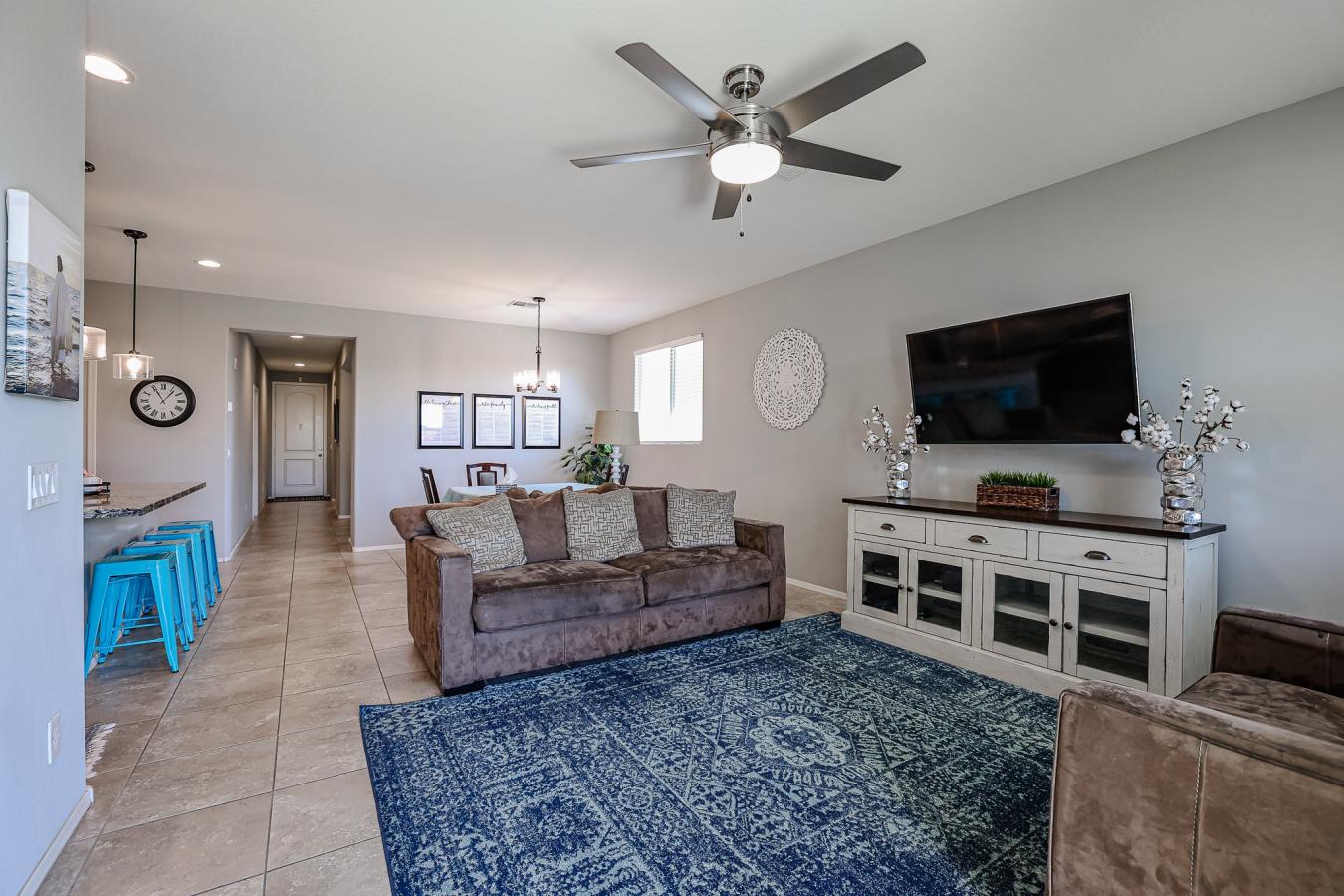 Discover your dream home! This 3 bed, 2 bath gem is located in a gated – image 3