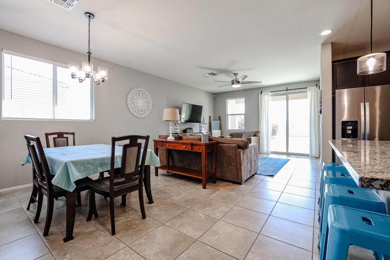 Discover your dream home! This 3 bed, 2 bath gem is located in a gated – image 9