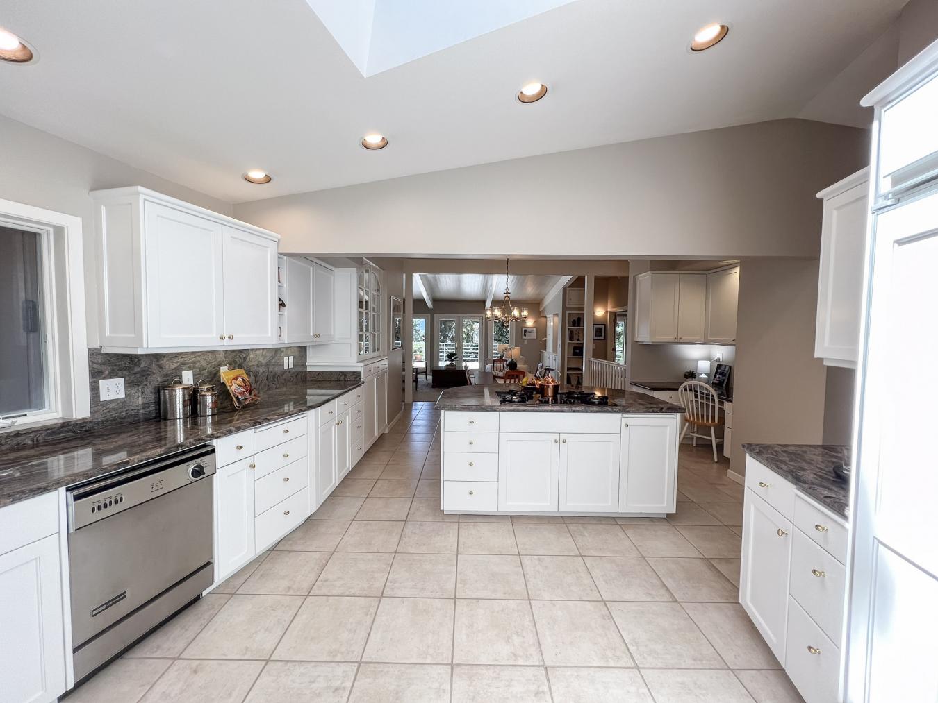 19 Royal Oaks Drive, Roseburg, OR, 97471, United States, 4 Bedrooms Bedrooms, ,3 BathroomsBathrooms,Residential,For Sale,19 Royal Oaks Drive,1259177