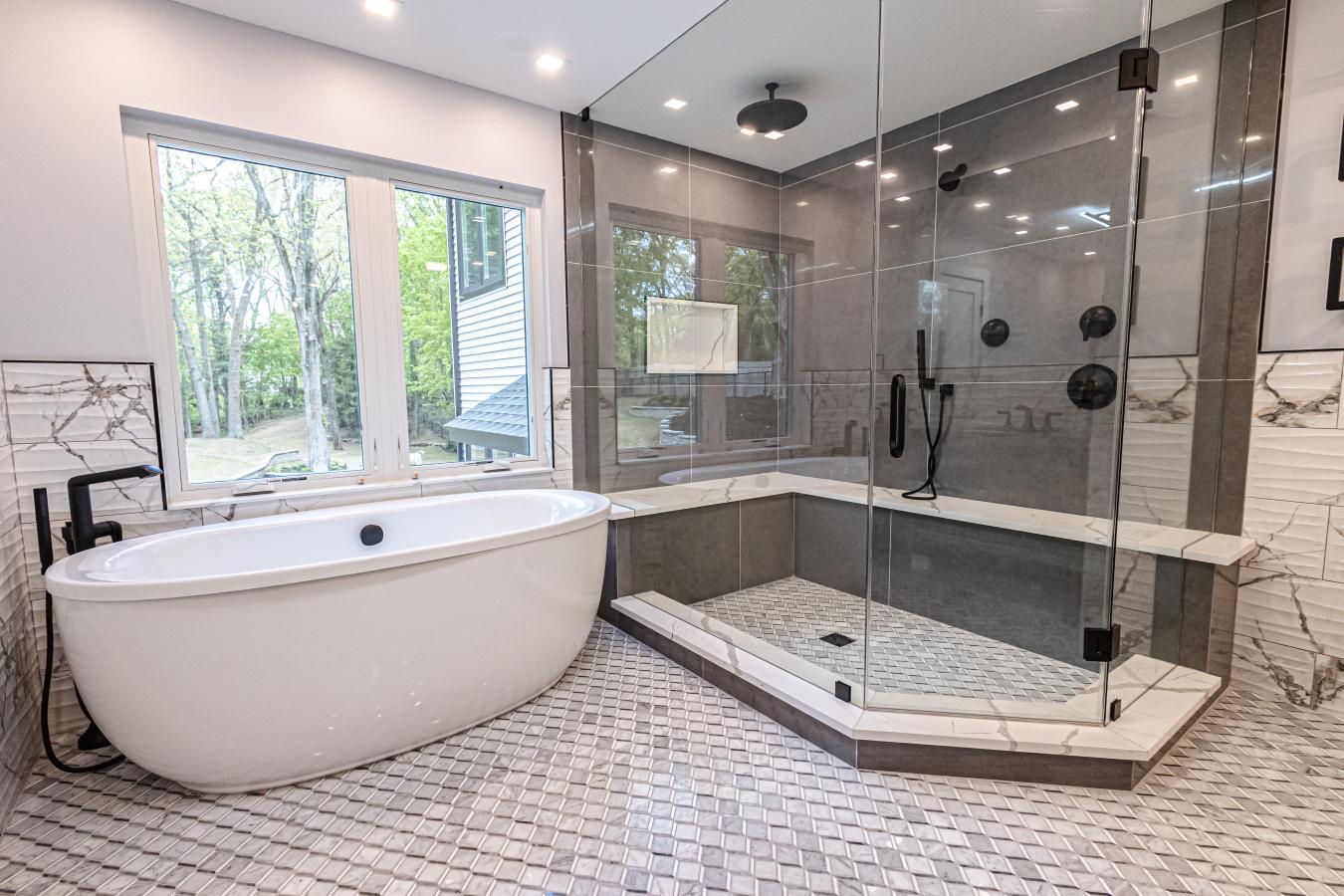 6505 Old Northern Boulevard, East Norwich, NY, 11732, United States, 6 Bedrooms Bedrooms, ,6 BathroomsBathrooms,Residential,For Sale,6505 Old Northern Boulevard,1260236