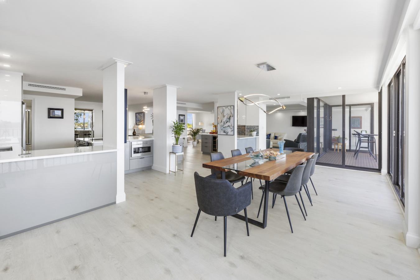124 Lakeshore Drive, North Palm Beach, FL, 33408, United States, 3 Bedrooms Bedrooms, ,3 BathroomsBathrooms,Residential,For Sale,124 Lakeshore Drive,1266587