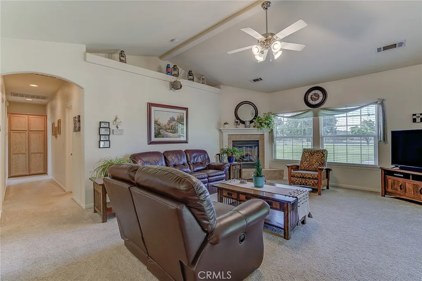 Welcome to 19805 Bowman Rd, Cottonwood, CA! This stunning property off – image 6